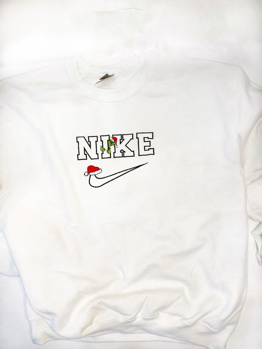 Trendy Nike Grinch Christmas Sweatshirt 2021 For Womens ⋆ Vuccie